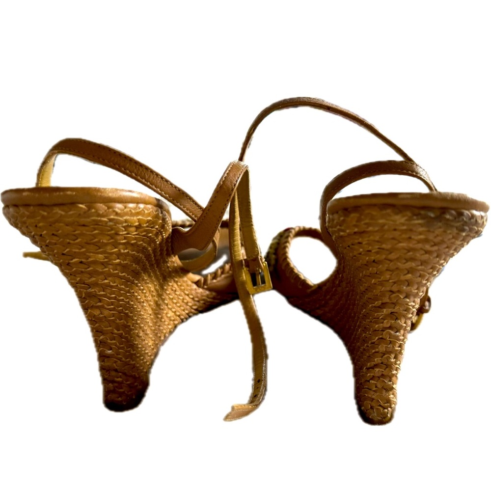Valentino Garavani Brown wedge crochet floral authentic size 41 (9-10 US) - Picture 5 of 7